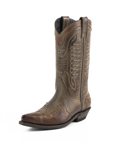 size 17 mens cowboy boots