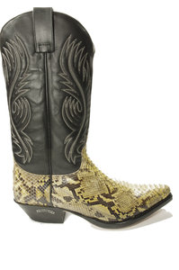 sendra boots python